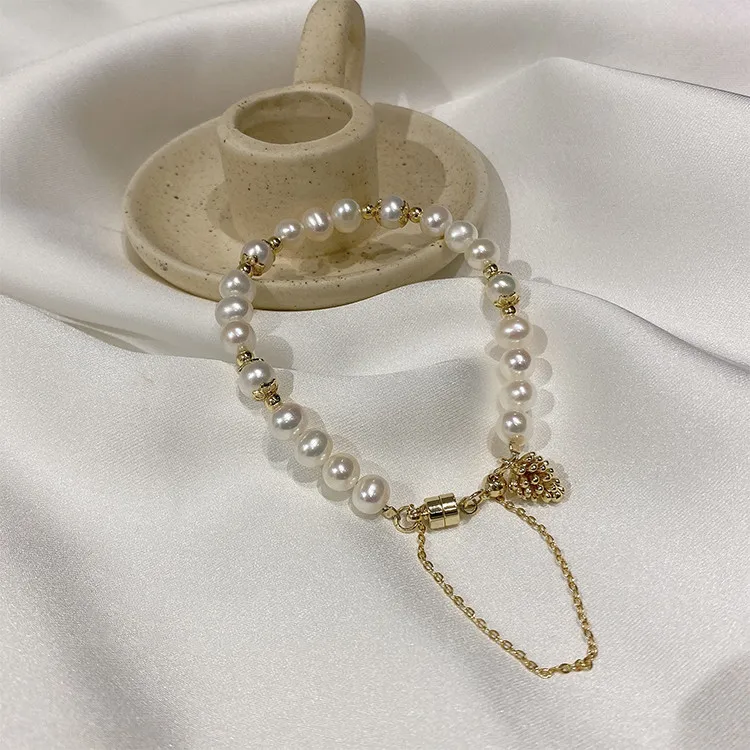 Новое поступление, Элегантный Дизайн Сосновой шишки, Магнитная пряжка, натуральный пресноводный жемчуг, 14-каратный Женский браслет с золотым наполнением, ювелирные изделия для женщин
