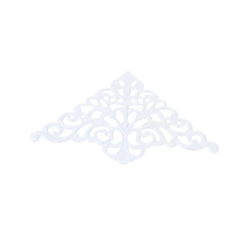 MIAOCHI 30шт Белый Филигранный Треугольник Обертывания Разъемы Ювелирные Изделия DIY Разъемы 4.8x7.5 см J0559