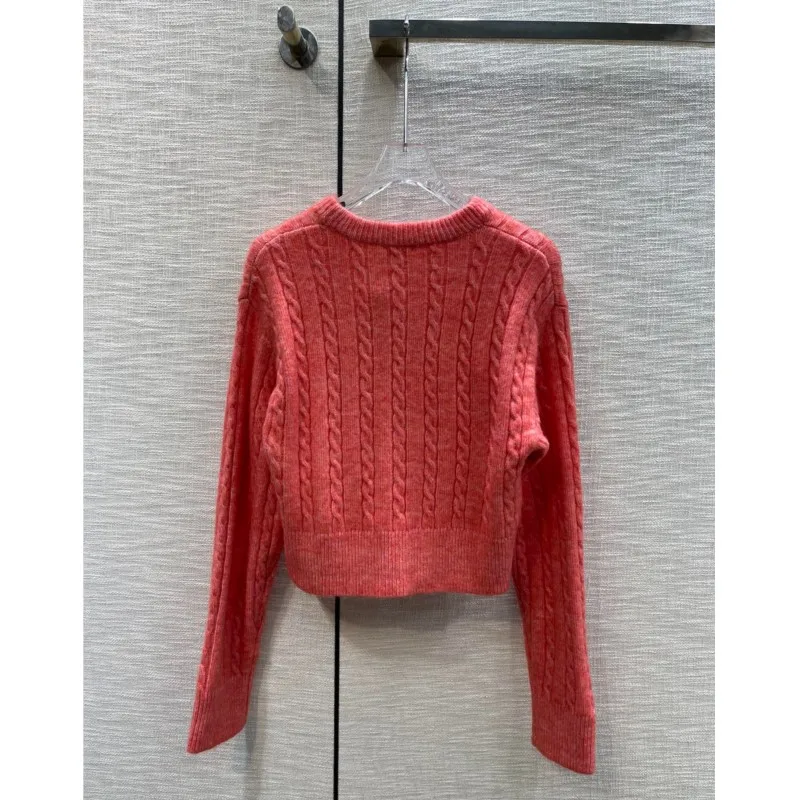 Вязаный пуловер с круглым вырезом, короткая приталенная версия, однотонный низ, эластичный дизайн, теплый и удобный, осень/зима 2023