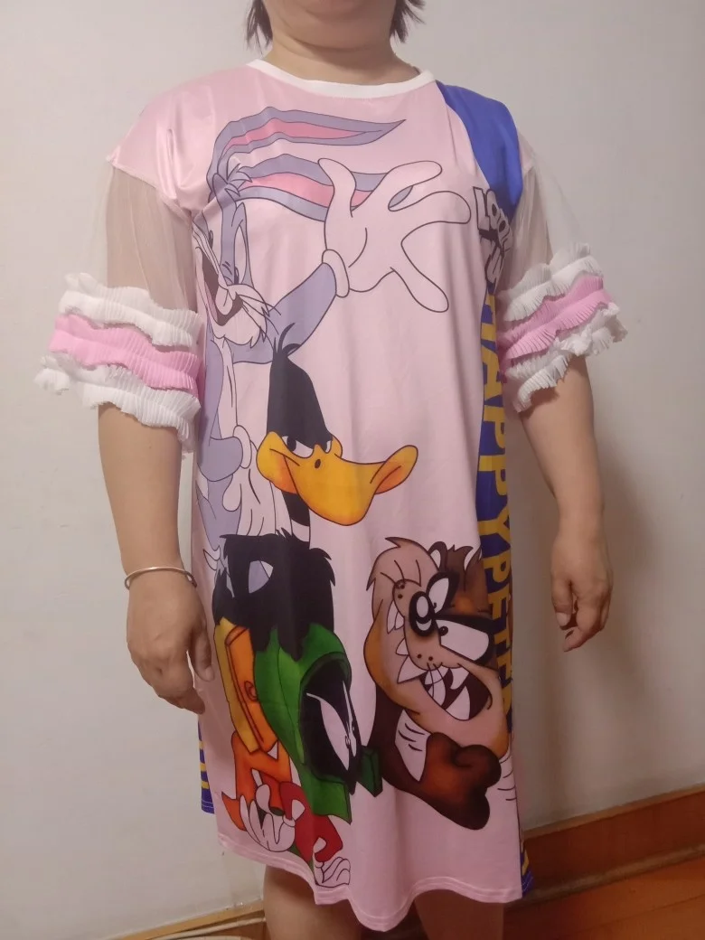 Летние платья-футболки с мультяшным принтом, свободное сетчатое платье в стиле пэчворк с расклешенными рукавами