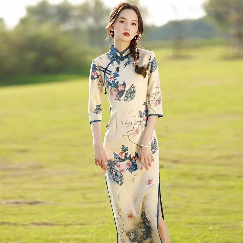 Улучшенное платье Чонсам 2024, новый стиль, темперамент, молодая девушка, ретро-френч, длинная повседневная весенняя талия.