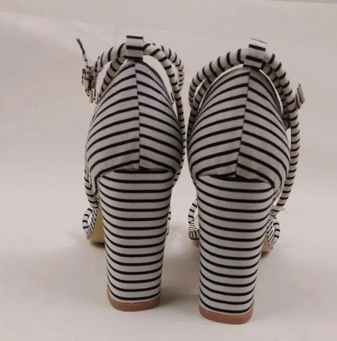 Летние женские простые ремешки в полоску под зебру, Босоножки на высоком массивном каблуке с ремешком на щиколотке, женские модельные туфли с открытым носком на высоком каблуке
