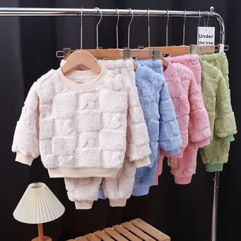 Детский фланелевый Пижамный комплект, Комплект детской плюшевой одежды для ухода за детской кожей, обеспечивающий тепло и утолщение домашней одежды