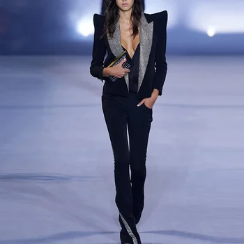 Высококачественная дизайнерская куртка с новейшим показом мод 2023 года, Женский стильный блейзер со стразами и бисером на плечах, расшитый бриллиантами,
